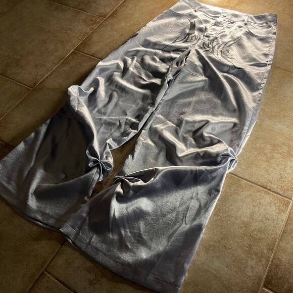 Gothic Crotch Print Silver Baggy Pants - Picture 4 of 10